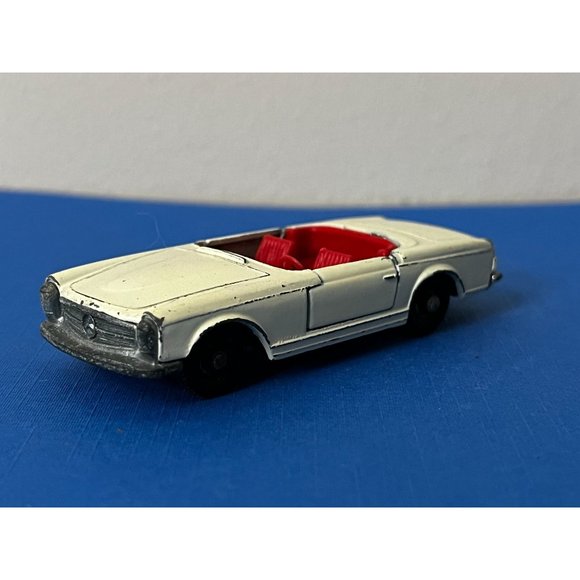 Vintage Matchbox Series No 27 Mercedes 230 SL  made in England white - Picture 6 of 9